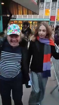 Philippe Katerine avec son fils Billy (14 ans) à la Fashion Week de Paris.