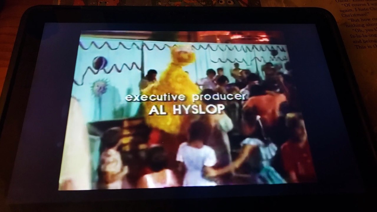 Closing to Sesame Street in Puerto Rico VHS 198...