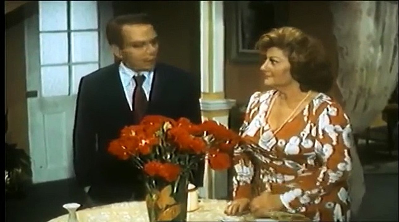 El ministro y yo (1976)  Cantinflas, Chela Castro, Lucía Méndez.  Pelicula Completa