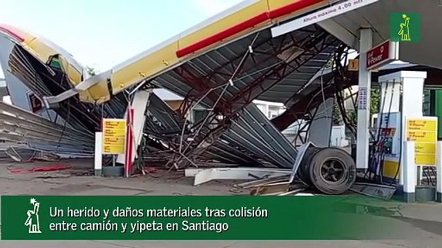 Un herido y daños materiales tras colisión entre camión y yipeta en Santiago