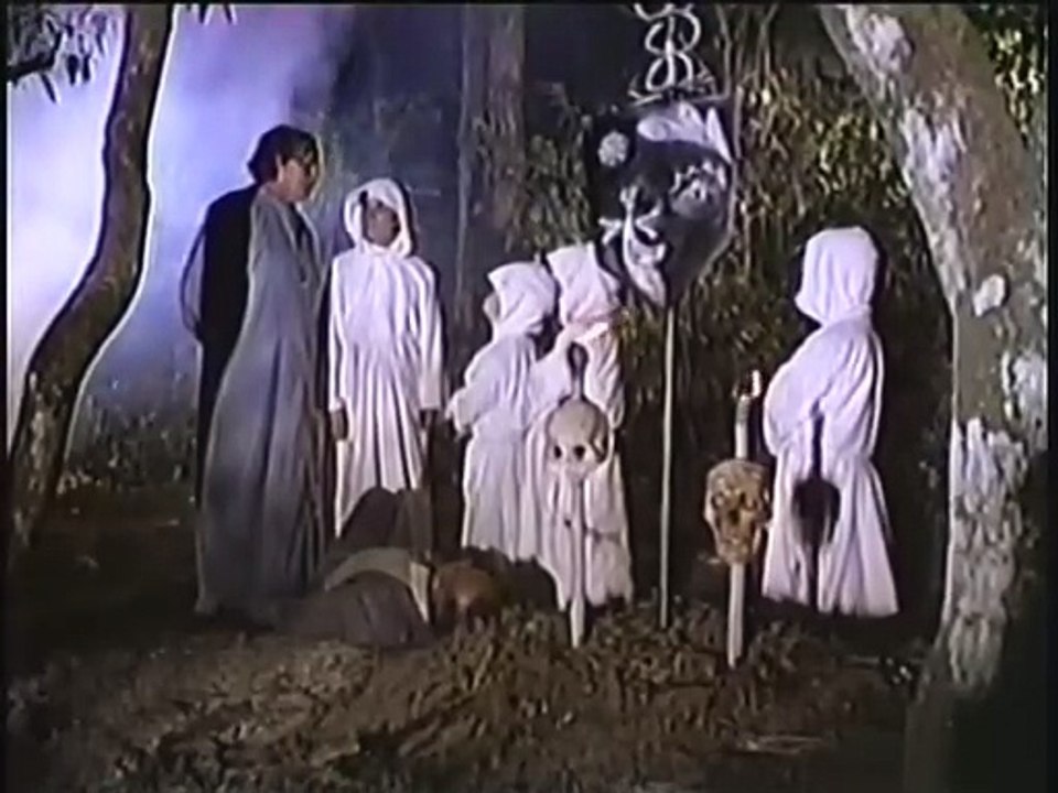 El castillo de las momias de guanajuato (1973) Superzan Blue Angel y Tinieblas.
