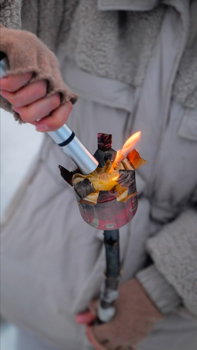 Easy Survival Torch 🔥
