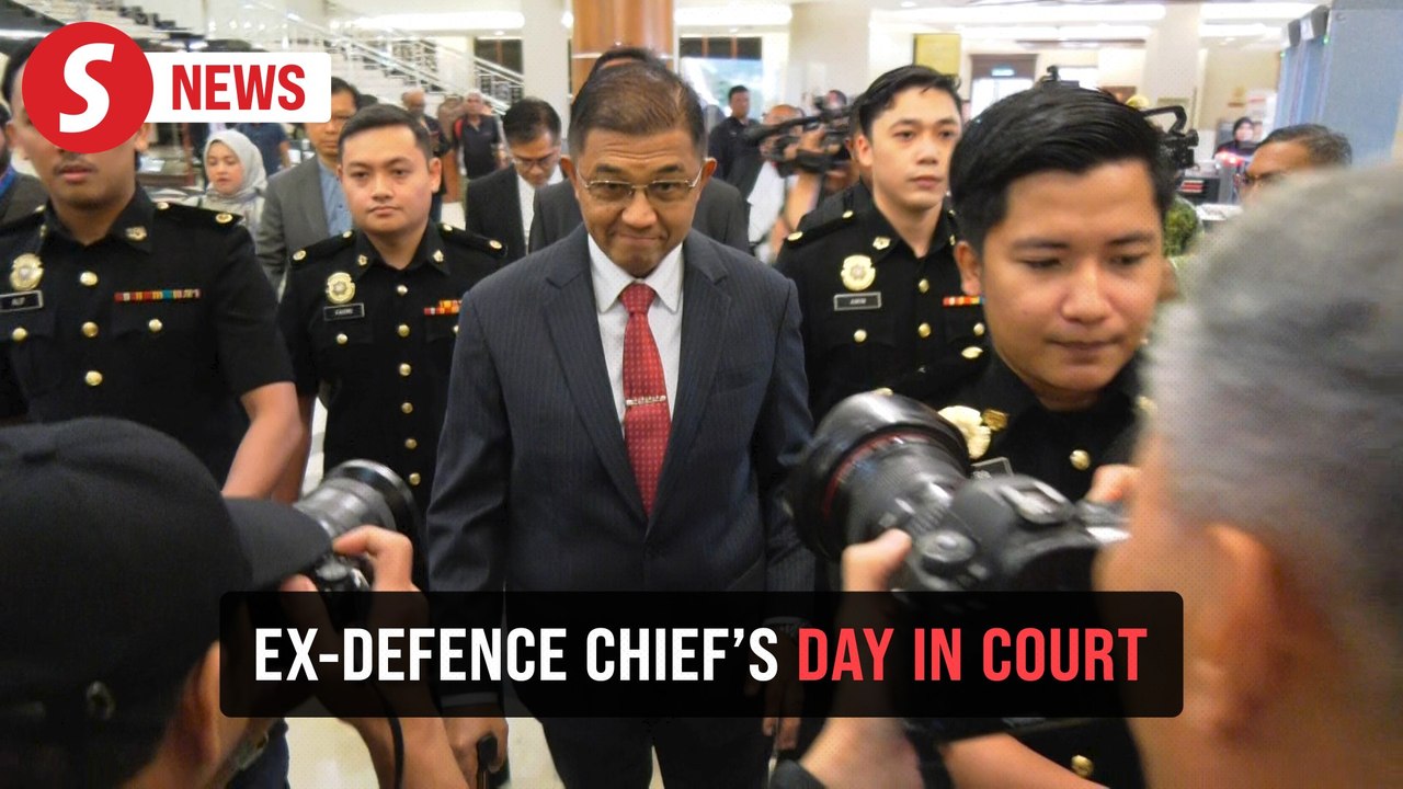 Former defence chief Mohd Nizam arrives at court to face graft charges