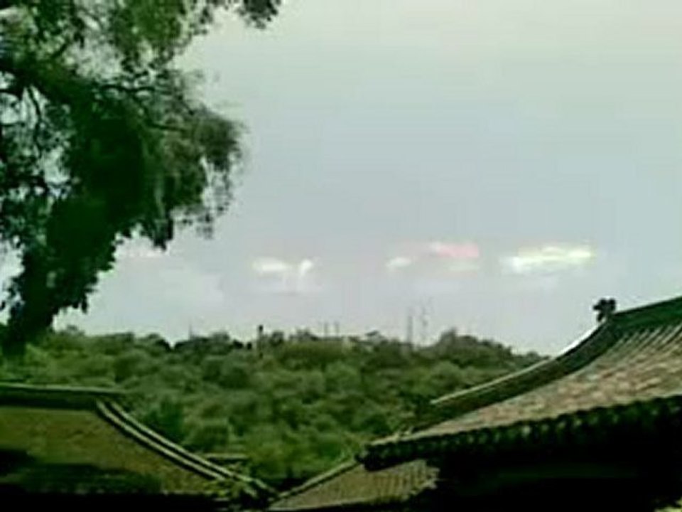 Sichuan 30 minutes avant le tremblement attaque Haarp