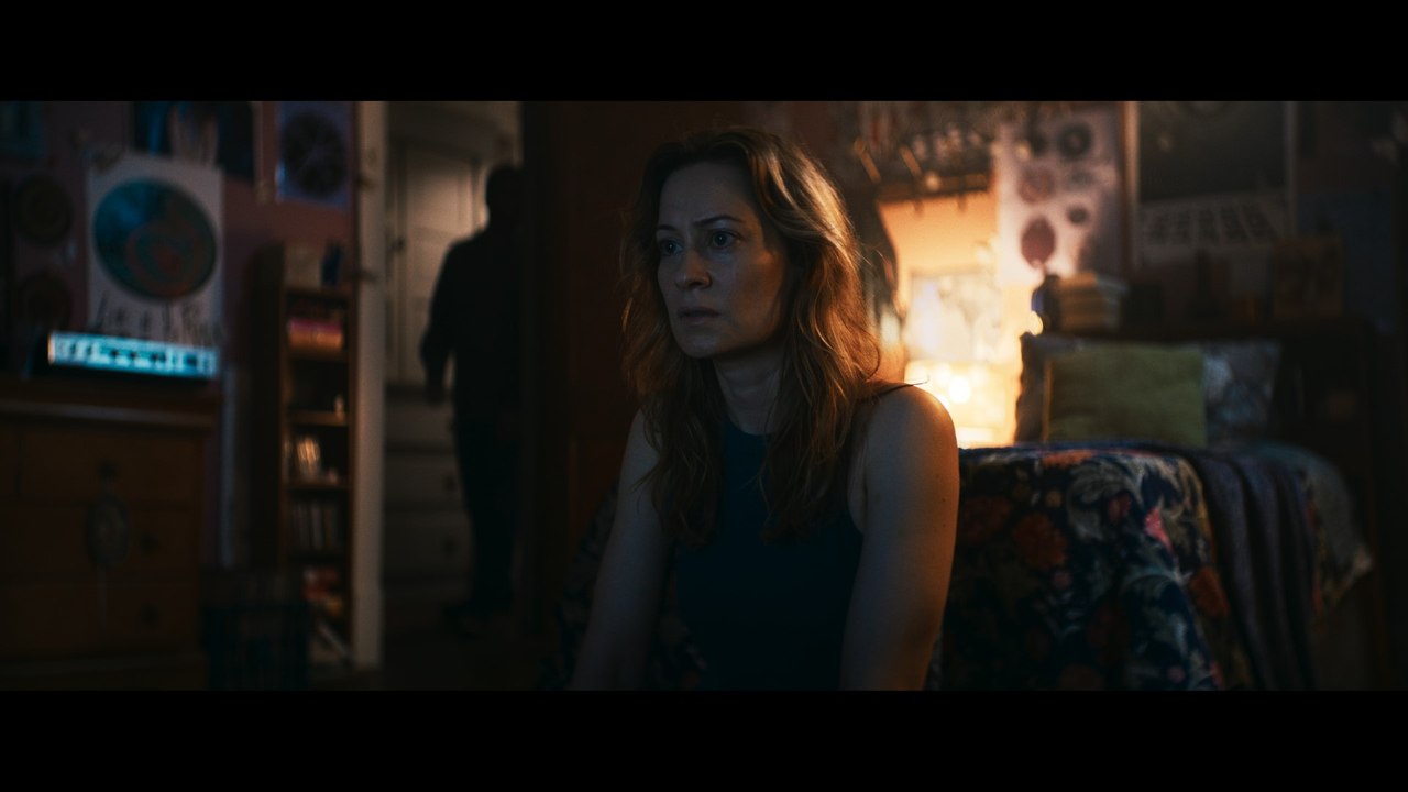 La Maldición de Shelby Oaks - Trailer Oficial (Español)