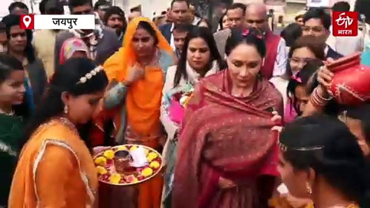 मेगा पीटीएम में डिप्टी सीएम दीया कुमारी, कहा-बच्चे हैं देश का भविष्य, बेटियों को मिले समान अवसर