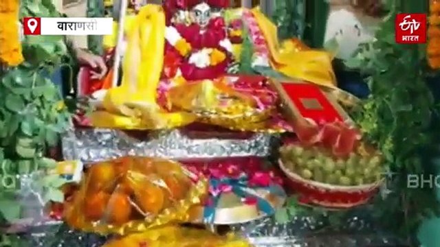 काशी में बाबा विश्वनाथ का चढ़ा तिलक; भोग आरती के बाद हुआ श्रृंगार, हर-हर महादेव के गूंजे जयकारे