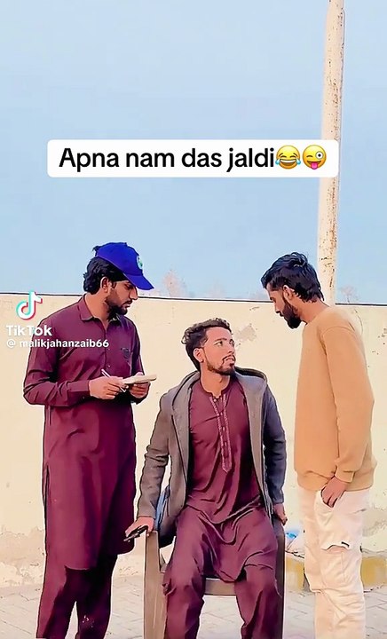 😀😃😄