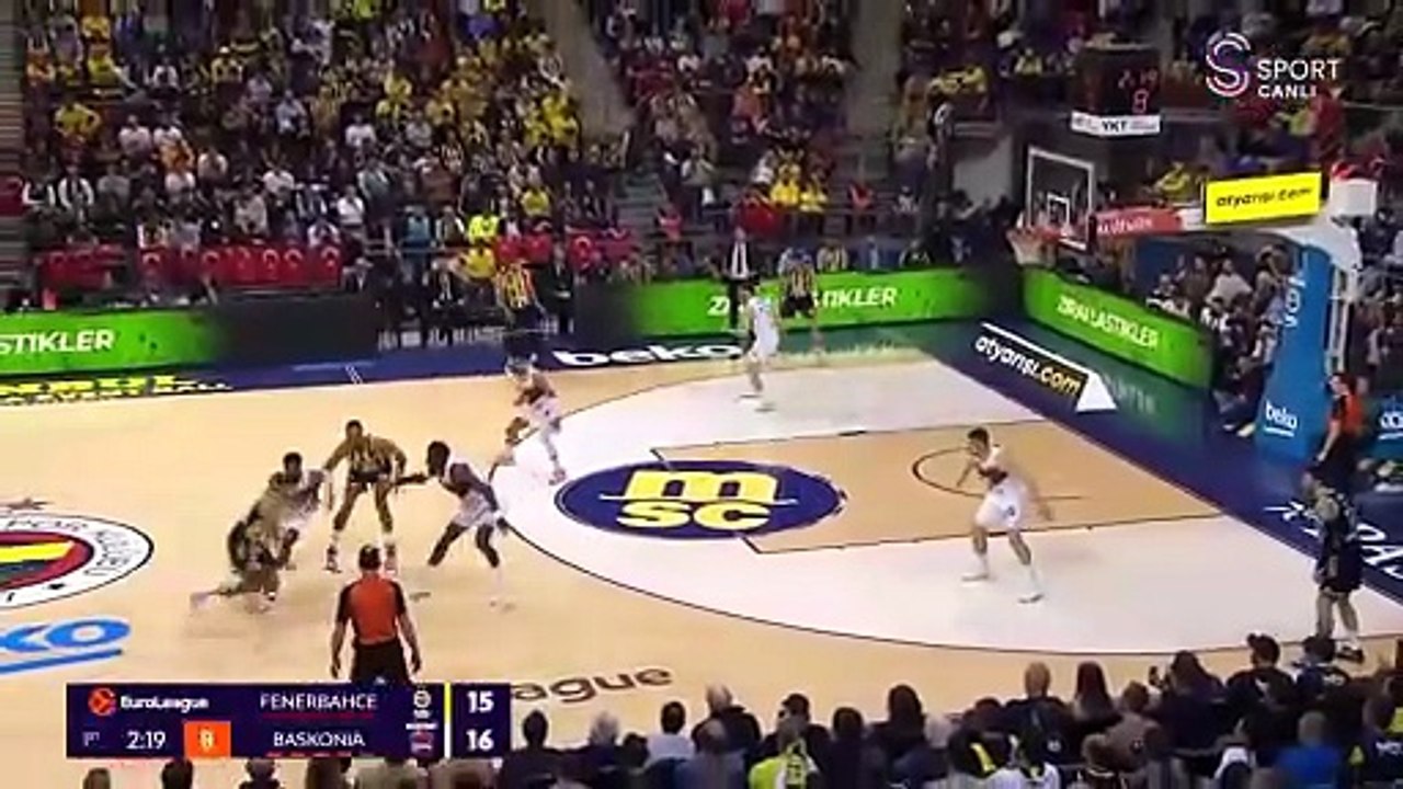 Fenerbahçe  84-71 Baskonia (GENİŞ ÖZET)