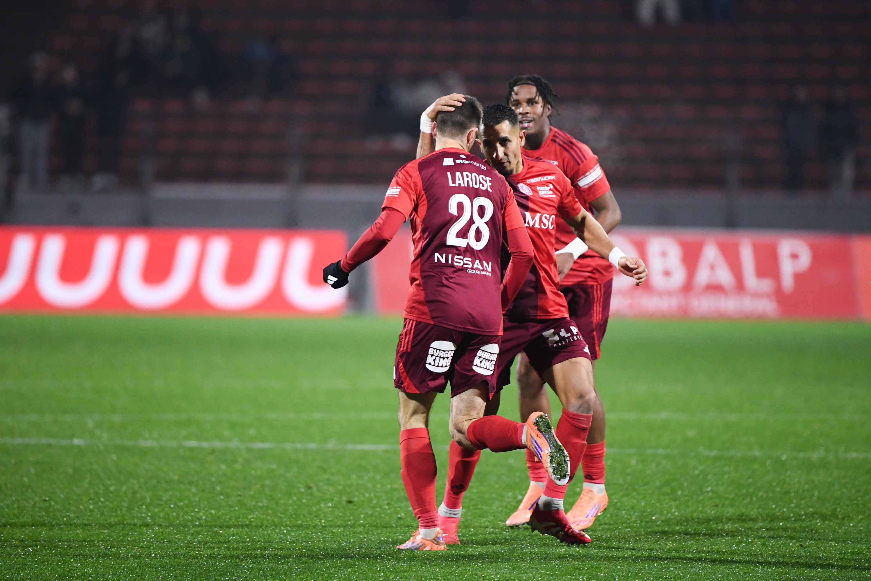 Ligue 2 : Annecy domine Clermont et remonte au classement !