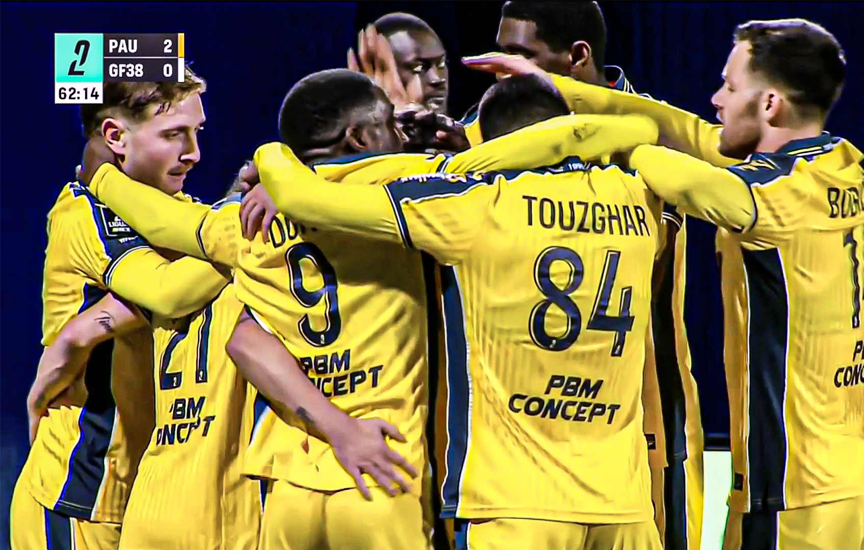 Ligue 2 : Grenoble arrache le nul à Pau d'un but exceptionnel