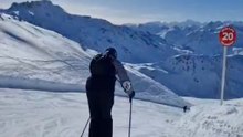 L’otaku en mouvement ⛷️ Balade à ski en Savoie 🏔️