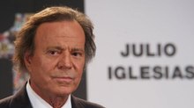 Fiscalía española archiva investigación contra Julio Iglesias