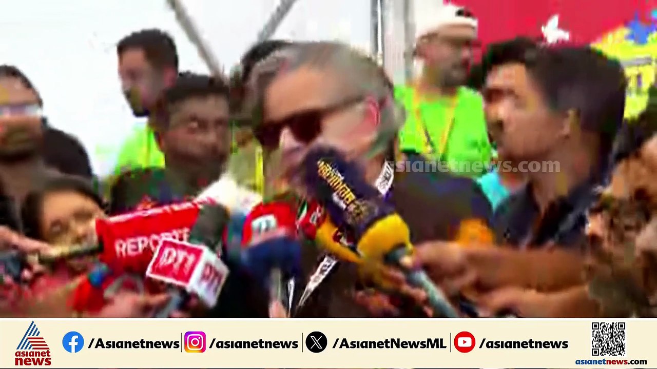 'പറയാനുള്ളത് പാർട്ടിക്കകത്ത് പറയും'; അതൃപ്തി പരസ്യമാക്കി ശശി തരൂർ