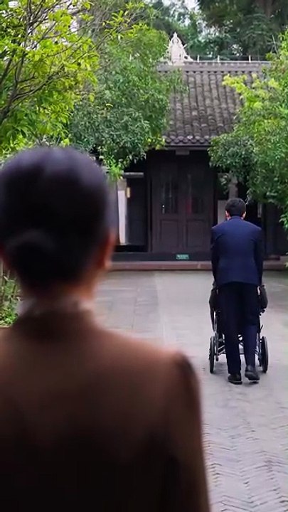 栀栀不知知