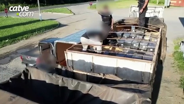 Mais de 2,3 toneladas de maconha são encontradas em caminhão no Paraná