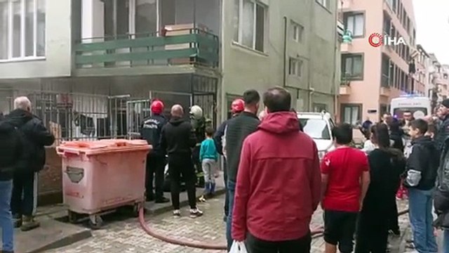 Tersane işçilerinin kaldığı evde yangın