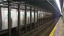 R train at Northern Boulevard