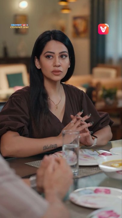 Delivery Boy ki Crorepati Biwi Aniket, ek struggling delivery boy, Kavya ke contract husband ban jaata hai maa ke surgery ke paise ke liye. Lavish world me, usse apni humility aur Kavya ki arrogance ke beech balance karna padta hai