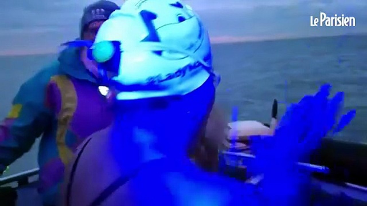 Quatre nageurs se relaient pour traverser la Manche par 7 °C sans combinaison