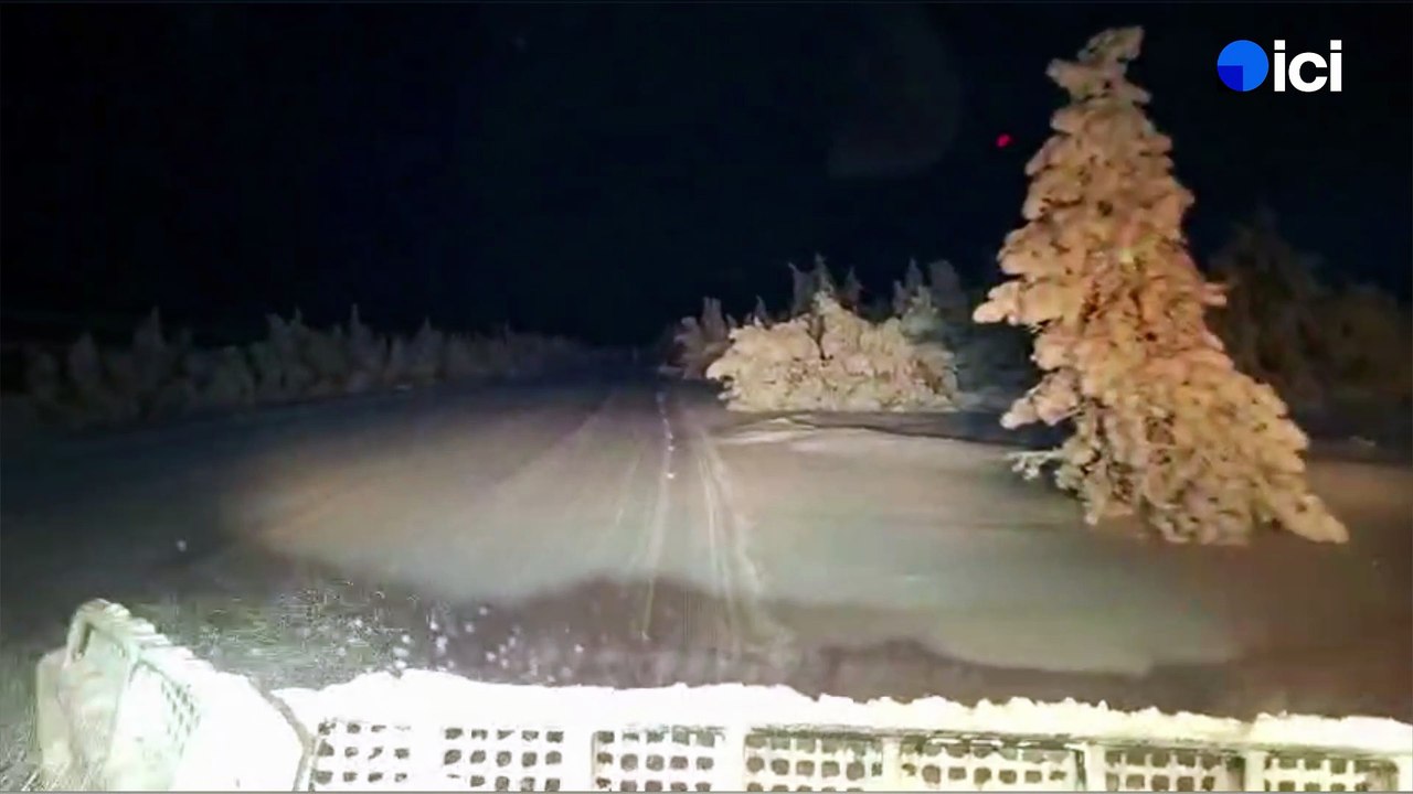 Le Ventoux sous la neige depuis la dameuse de la station du mont Serein