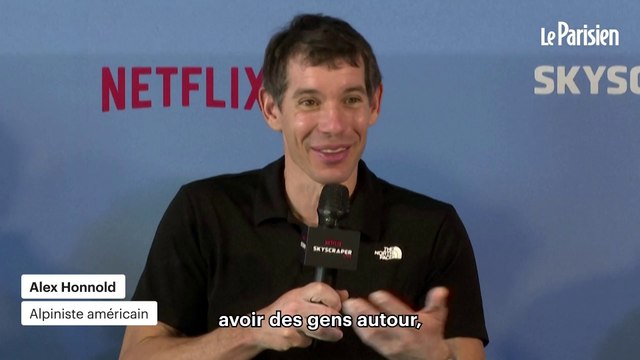 Le grimpeur Alex Honnold dompte le gratte-ciel le plus haut de Taïwan à mains nues