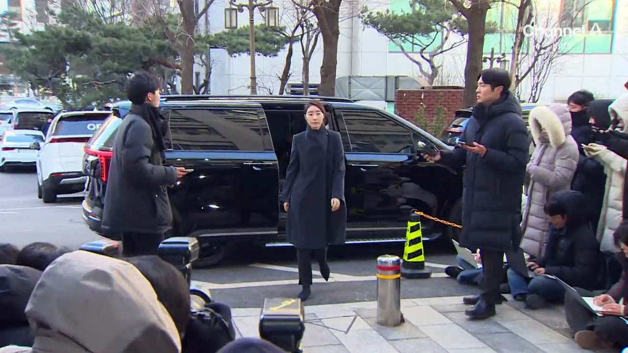“1억 존재 알았다” 밝힌 시점 뒤…강선우-김경, 30여 일 함께 사진