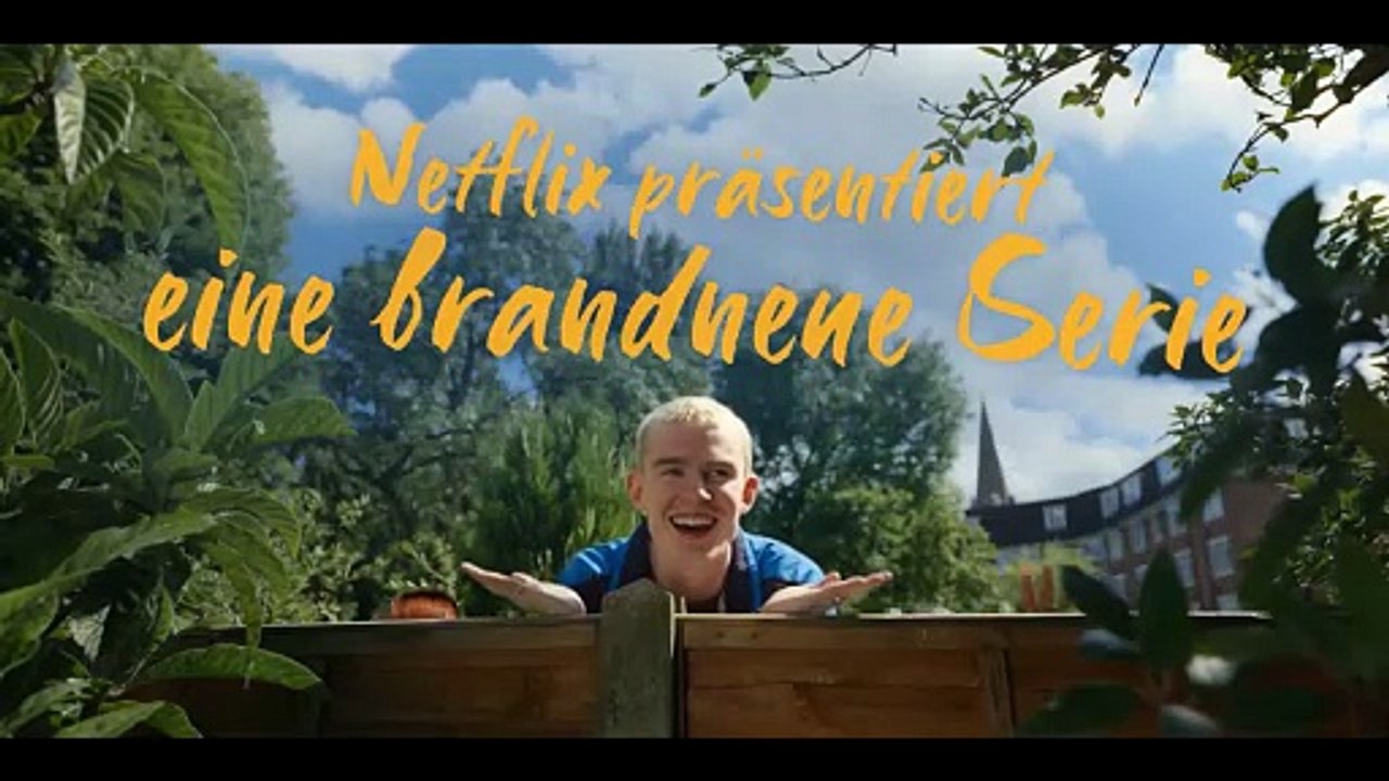 Everything Now Trailer DF