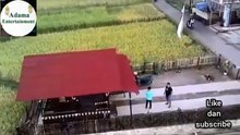 SUASANA SAUNG BARU YANG INDAH DAN TINGKAH LUCU ANAK