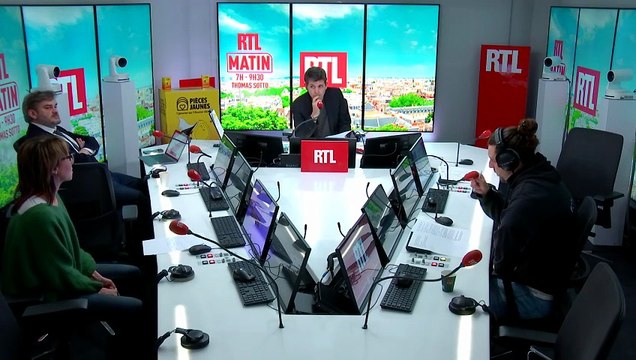 Connectés mais isolés : enquête sur ces jeunes qui se coupent du monde