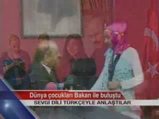 Dünya çocukları Bakan Çelik'le