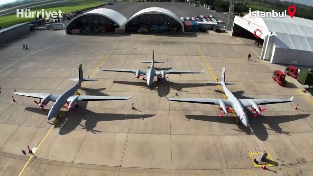 Türkiye'nin ilk insansız savaş uçağı KIZILELMA'nın kadın pilotu