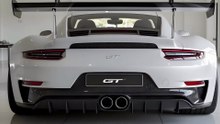 This-Is-NOT-a-Normal-Porsche-2026-911-GT3-RS