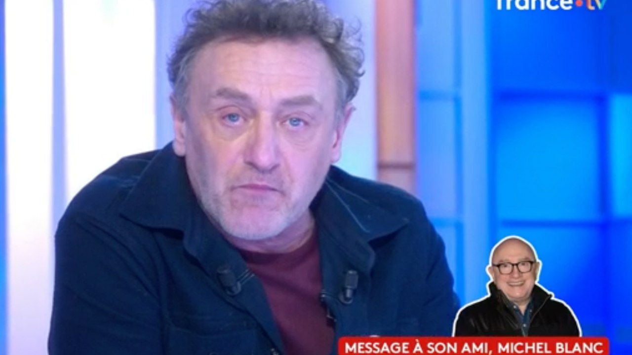 “Peut-être que t’as pas de réseau” : Jean-Paul Rouve, très ému, s’adresse à Michel Blanc sur le plateau de C à Vous