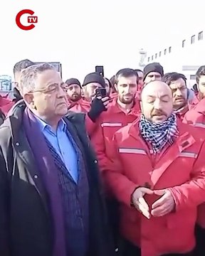 Migros işçilerinin eylemine Tanrıkulu'ndan destek 'Yüzde 27’ye karşı yüzde 28 zam kabul edilemez'