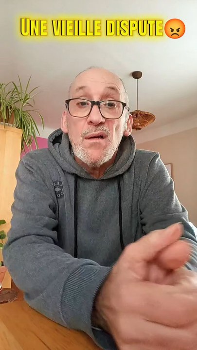 Dispute à propos d'une vieille dispute 🤔😡