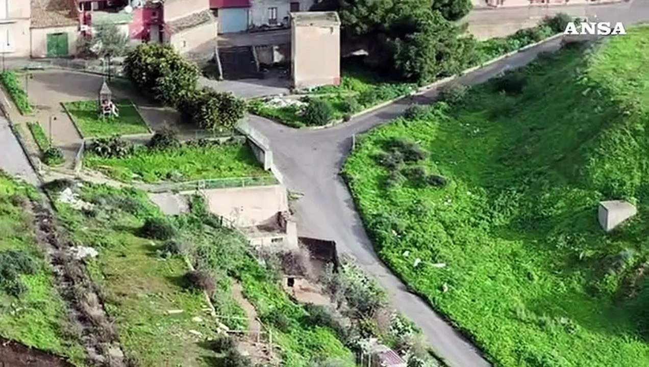 Maltempo, evacuate oltre mille persone per la frana a Niscemi