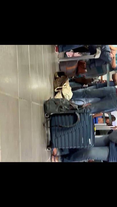 Grosse pagaille à l'aéroport Roland Garros suite à une erreur de contrôle de sûreté