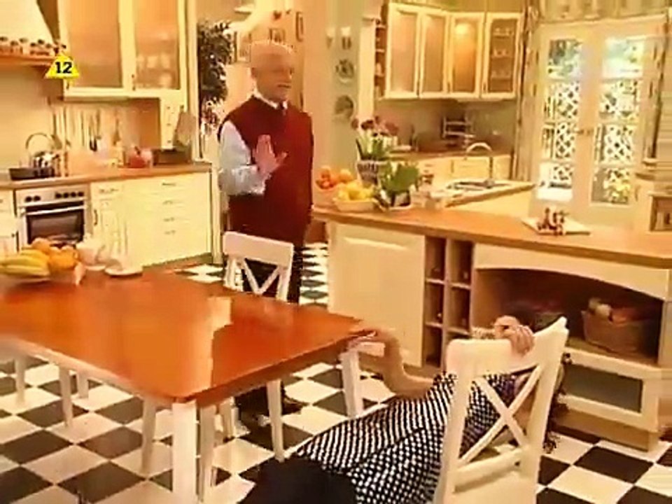 Niania S03E02 ''Strajk'' 2006