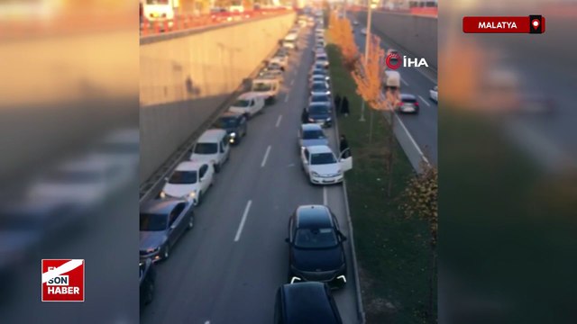Malatya'da fermuar sistemiyle ambulansa yol açtılar