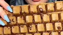 Let's eat a COOKIE DOUGH KEYBOARD! 🍪⌨️ Satisfying ASMR