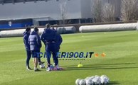 VIDEO FCIN1908 / Borussia Dortmund-Inter, staff tecnico in campo ad Appiano per la seduta