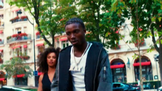 👉 GIMS & La Mano 1.9 – PARISIENNE 🗼 (Clip Officiel) | Urban Hit