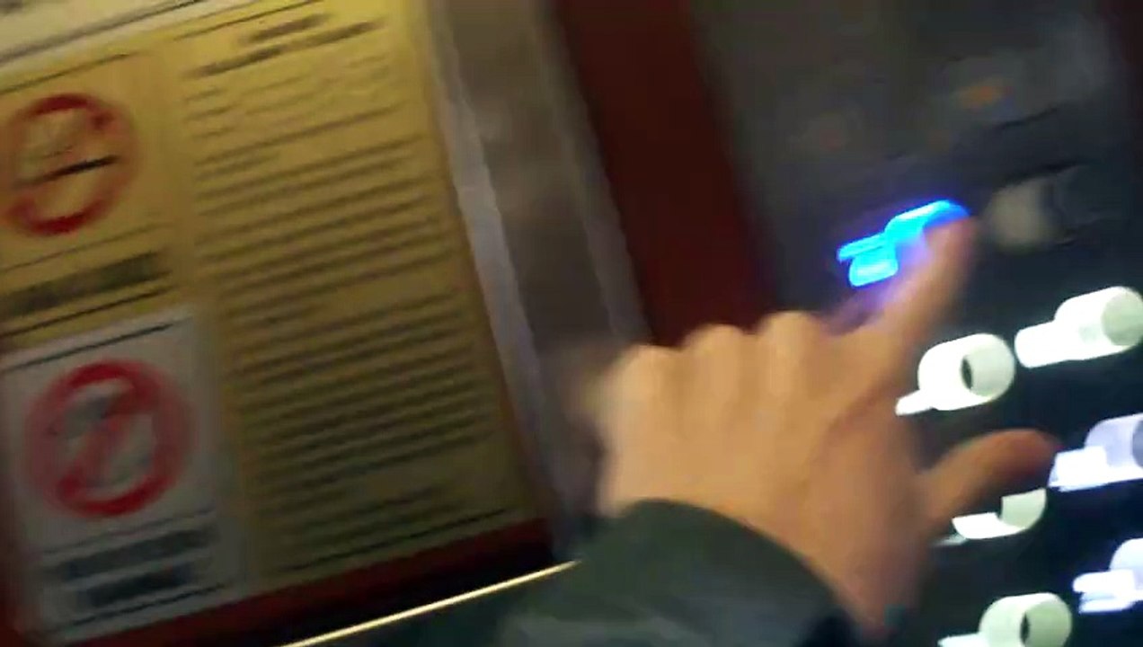 2011s akım elevator in barbaros apt beşiktaş istanbul