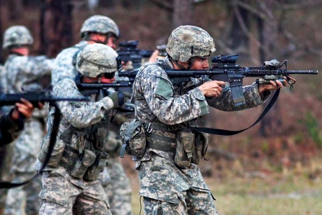 US Military used gun in 2026- M4 A1