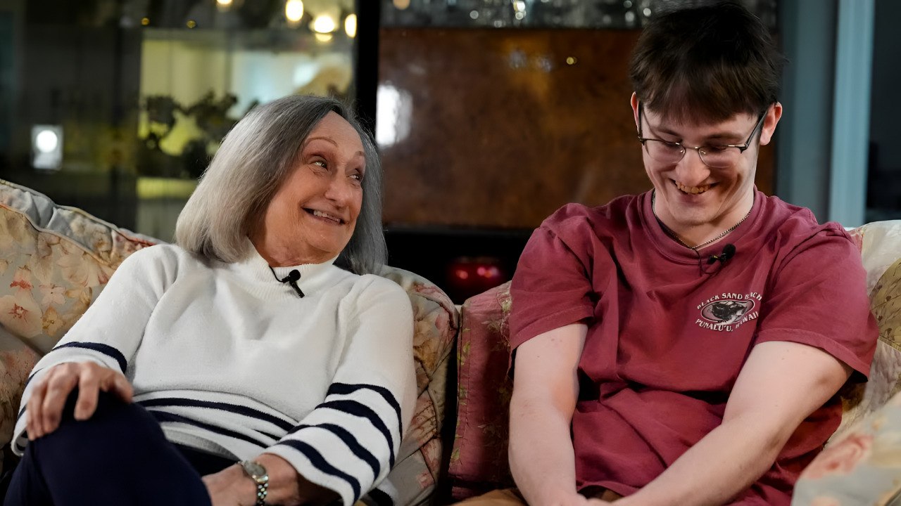 9 Signs You’re the Boomer Younger Generations Quietly Look Up To