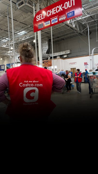 10 Things Costco Employees Know That Most Shoppers Never Hear