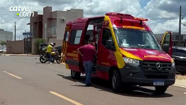 Acidente envolvendo cinco veículos deixa dois feridos no bairro Cascavel Velho