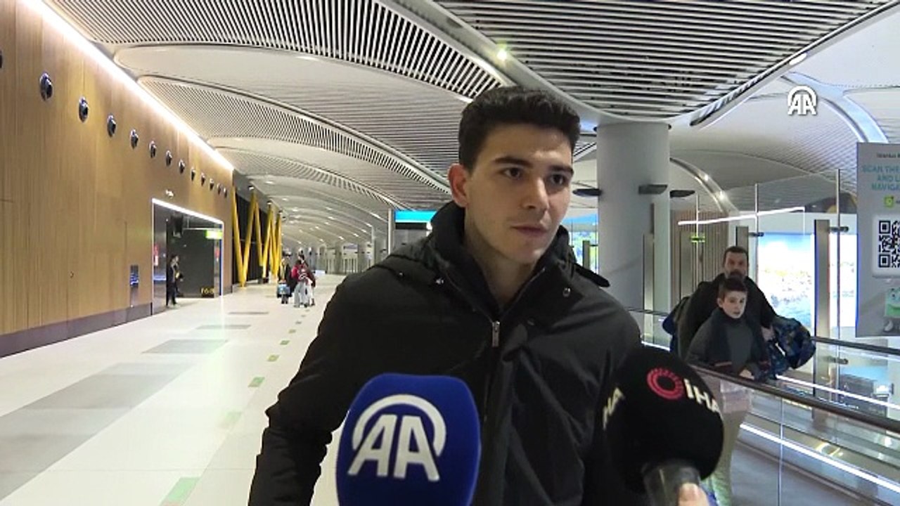 Yasin Özcan, Beşiktaş için İstanbul'a geldi