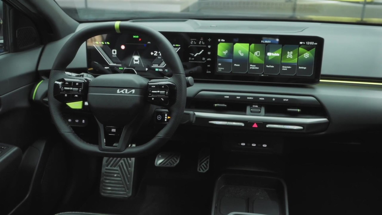 Kia K4 - Hightech-Interieur mit umfassender Konnektivität und hohem Komfort